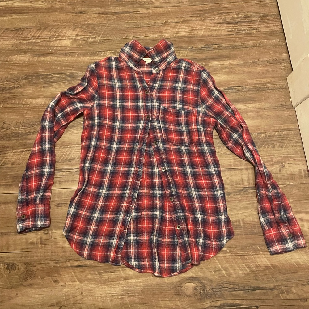 Women’s Plaid Button Up Long Sleeve from: AEROPOSTALE size: S